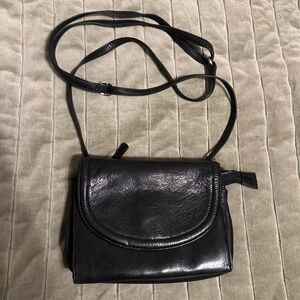 Chic Black Leather Crossbody Bag by Osgoode Marley